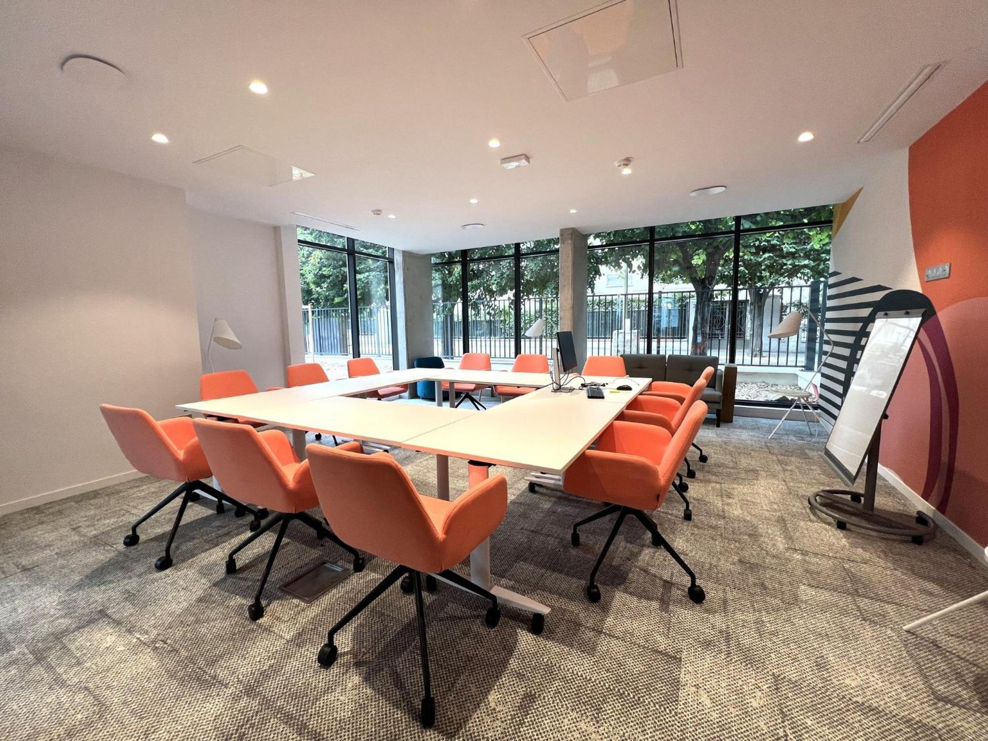 Holiday Inn Express Paris - Poissy By Ihg Zewnętrze zdjęcie